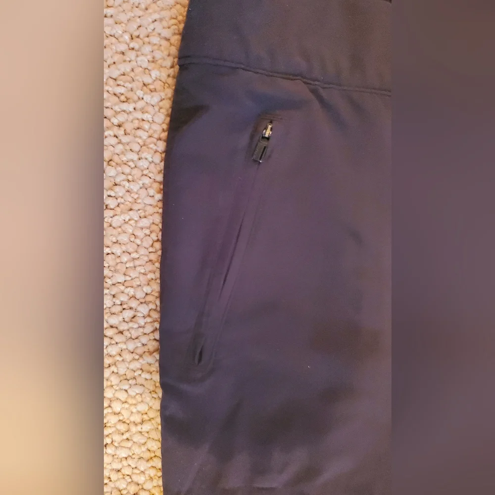Athleta Chelsea Women's Cargo Lined Pant Jogger Black Athleisure Performance 2P